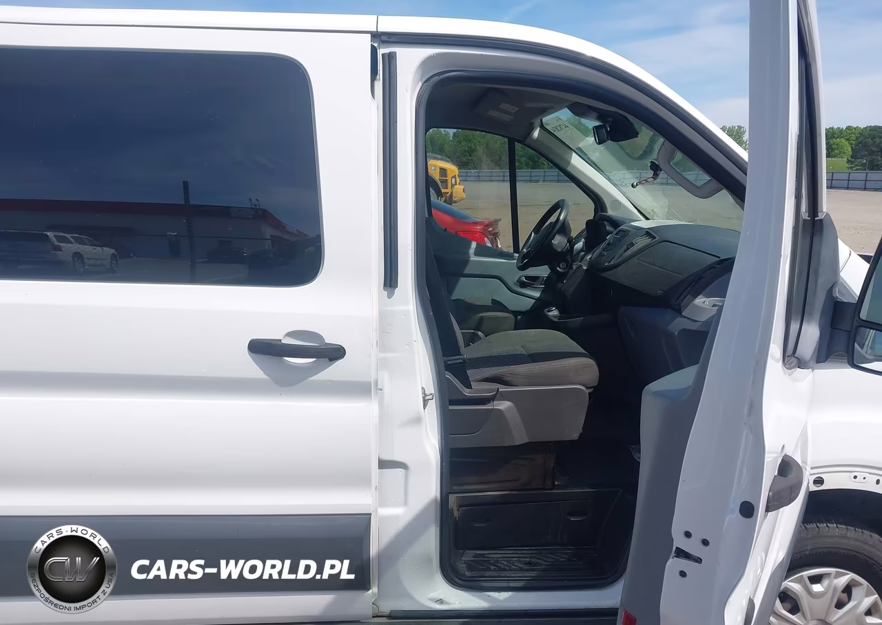 2018 Ford Transit-250 VIN:1FTYR1YM6JKA99273 - 5
