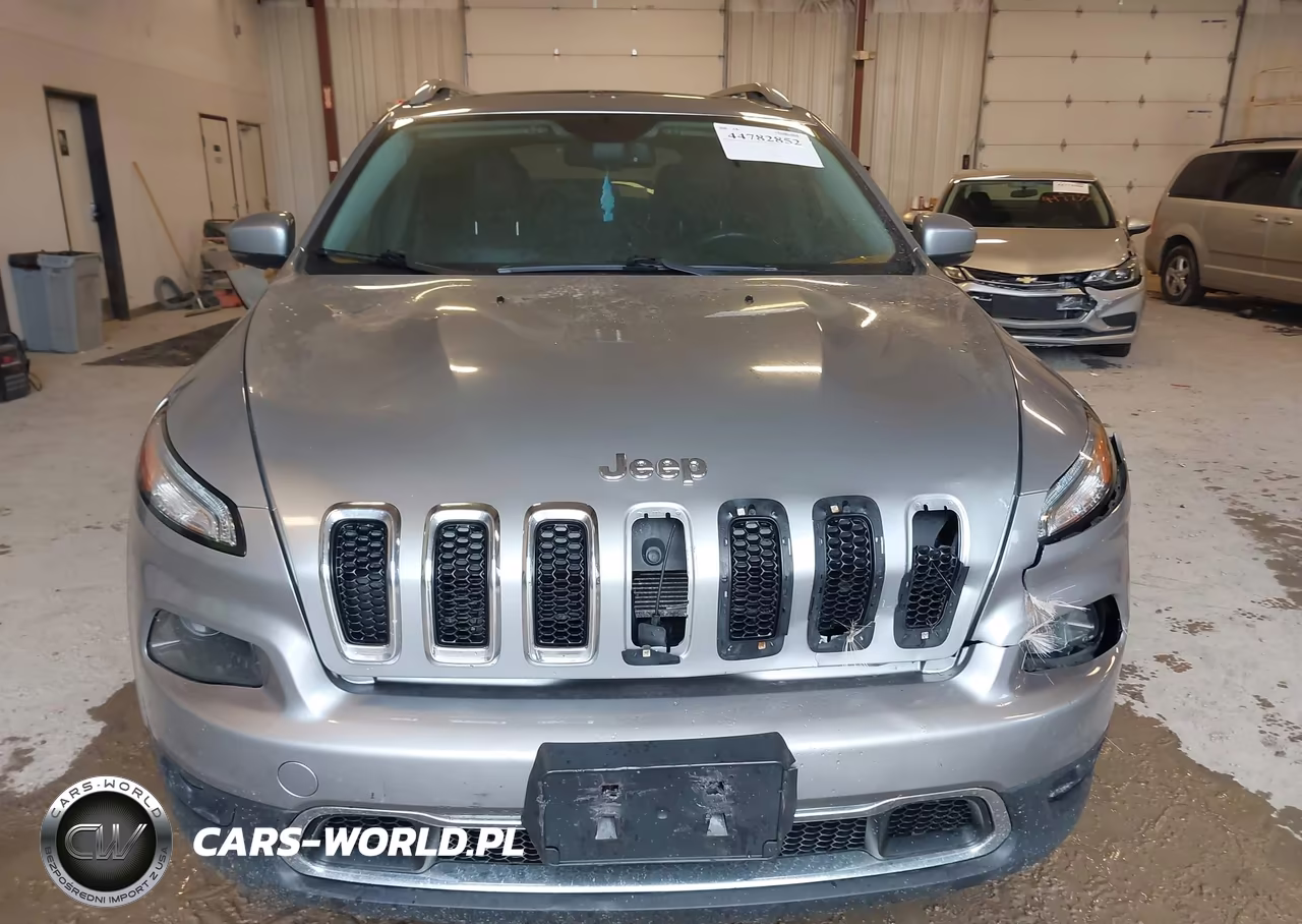 2015 Jeep Cherokee Limited VIN:1C4PJMDSXFW545191 - 12