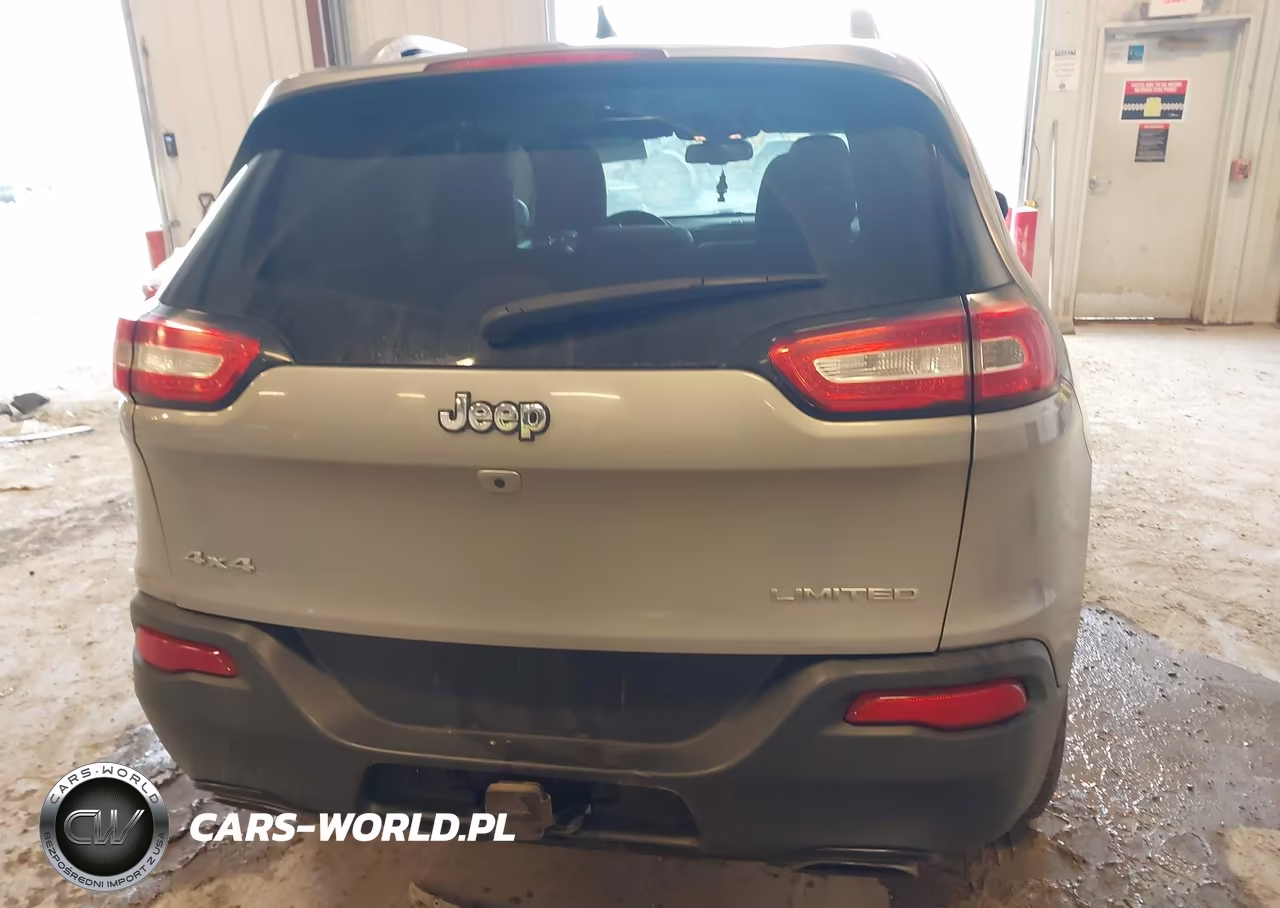 2015 Jeep Cherokee Limited VIN:1C4PJMDSXFW545191 - 16