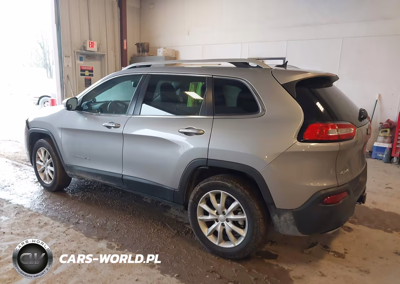 2015 Jeep Cherokee Limited VIN:1C4PJMDSXFW545191 - 3