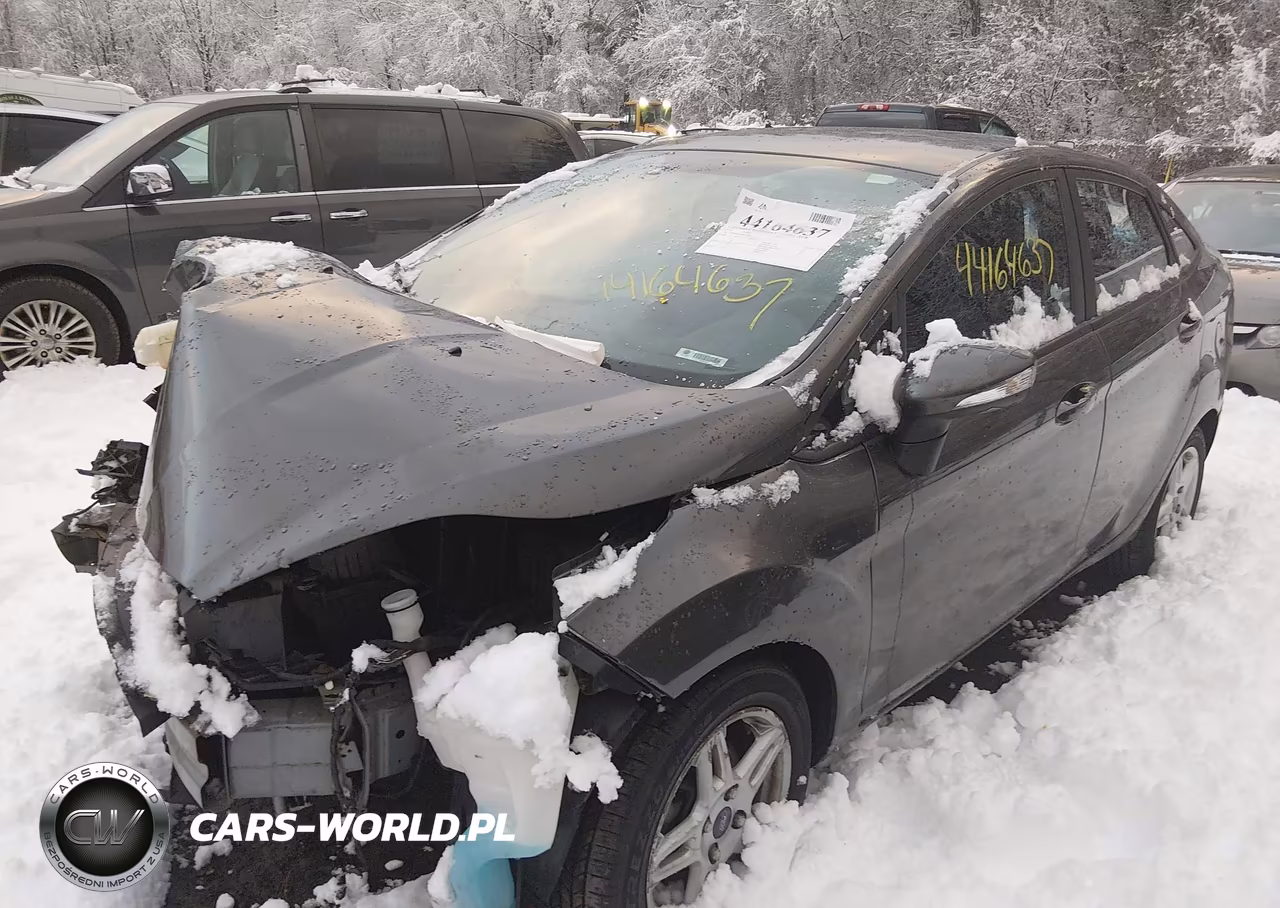 2018 Ford Fiesta Se VIN:3FADP4BJ5JM124084 - 2