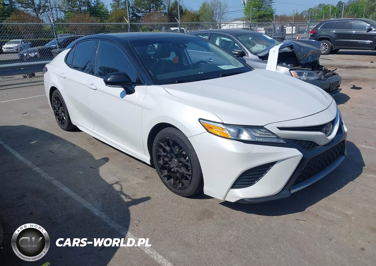 2020 Toyota Camry Xse