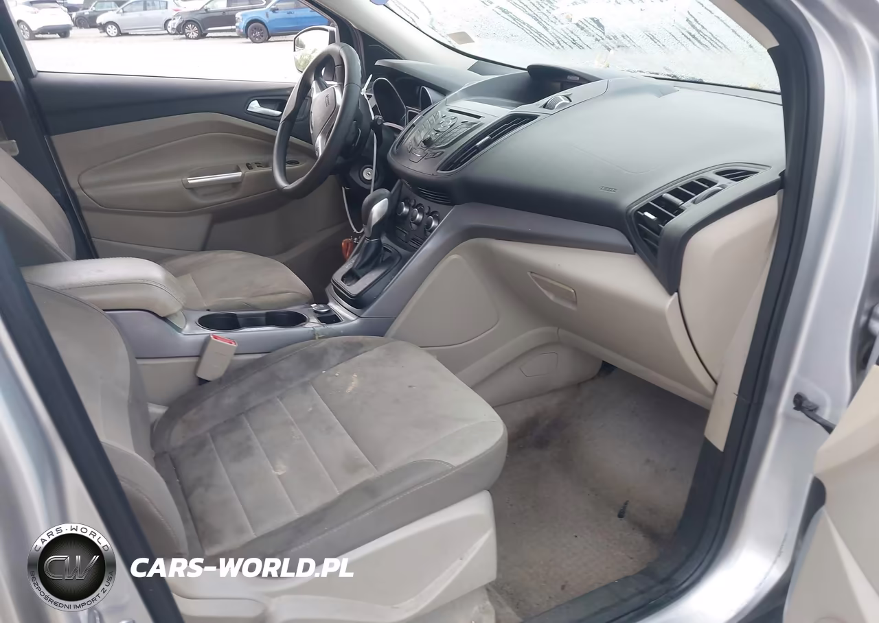 2016 Ford Escape Se VIN:1FMCU0GX1GUB20067 - 5