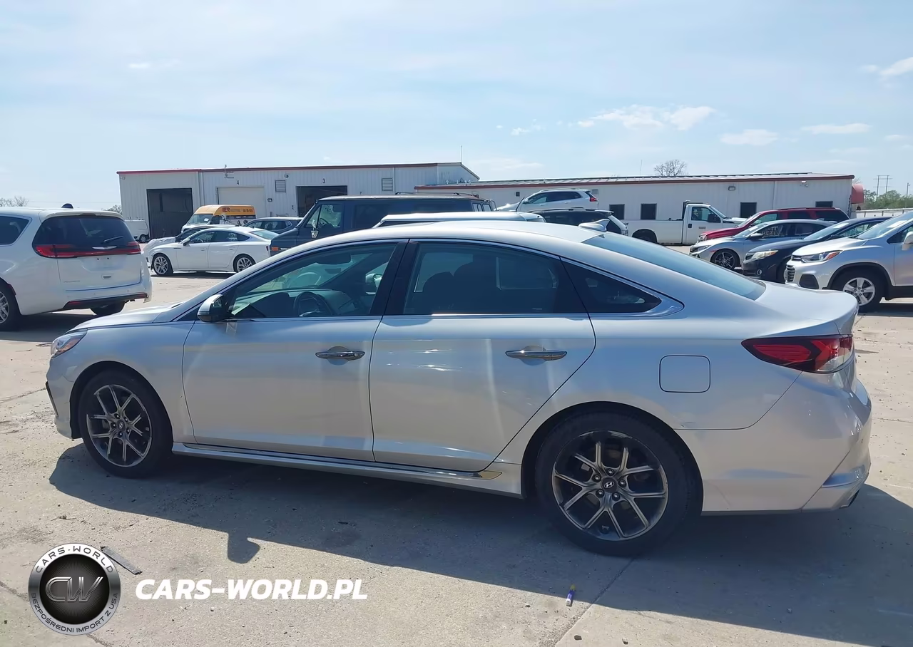 2018 Hyundai Sonata Limited 2.0T VIN:5NPE34AB7JH699992 - 14