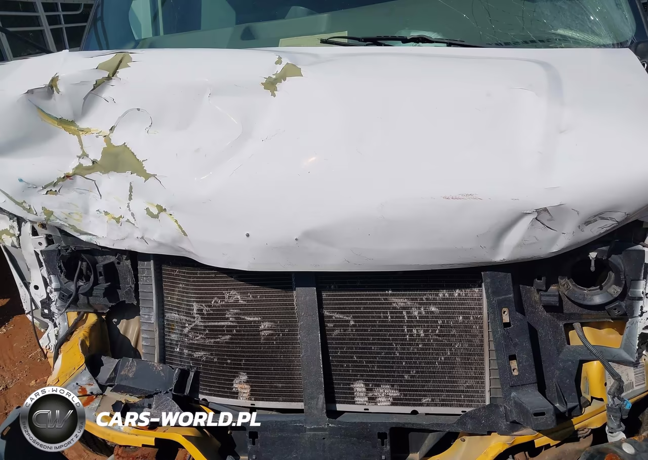 2006 Chevrolet Express Cutaway Work Van VIN:1GBJG31U061132749 - 9