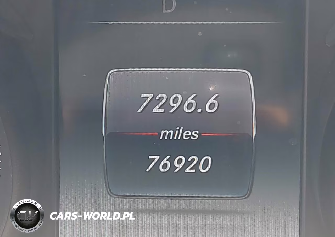 2017 Mercedes-Benz C 300 Sport 4Matic VIN:55SWF4KB9HU209781 - 16