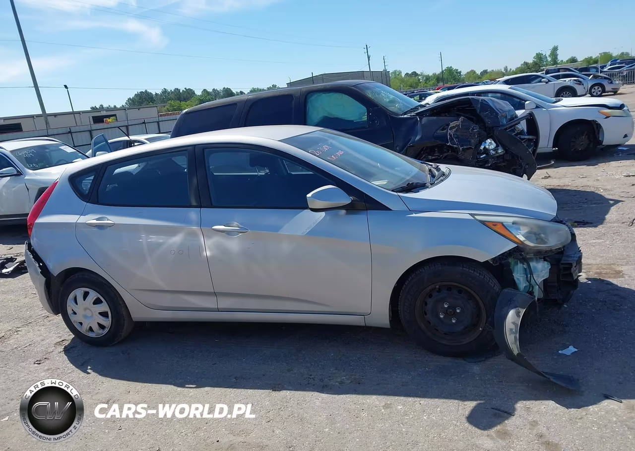 2016 Hyundai Accent Se VIN:KMHCT5AE1GU242869 - 13