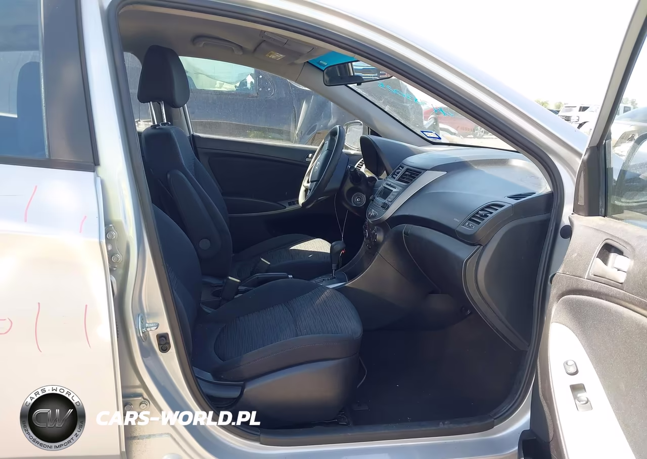 2016 Hyundai Accent Se VIN:KMHCT5AE1GU242869 - 5
