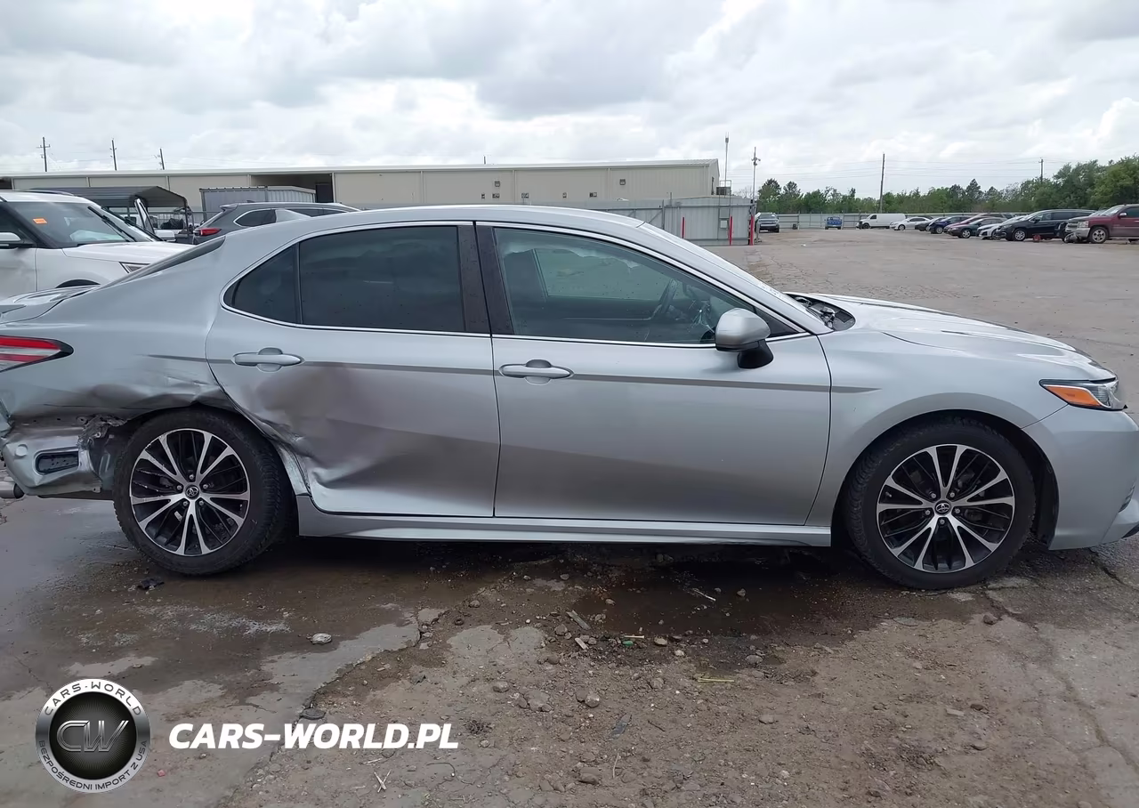 2019 Toyota Camry Se VIN:4T1B11HK9KU207477 - 14
