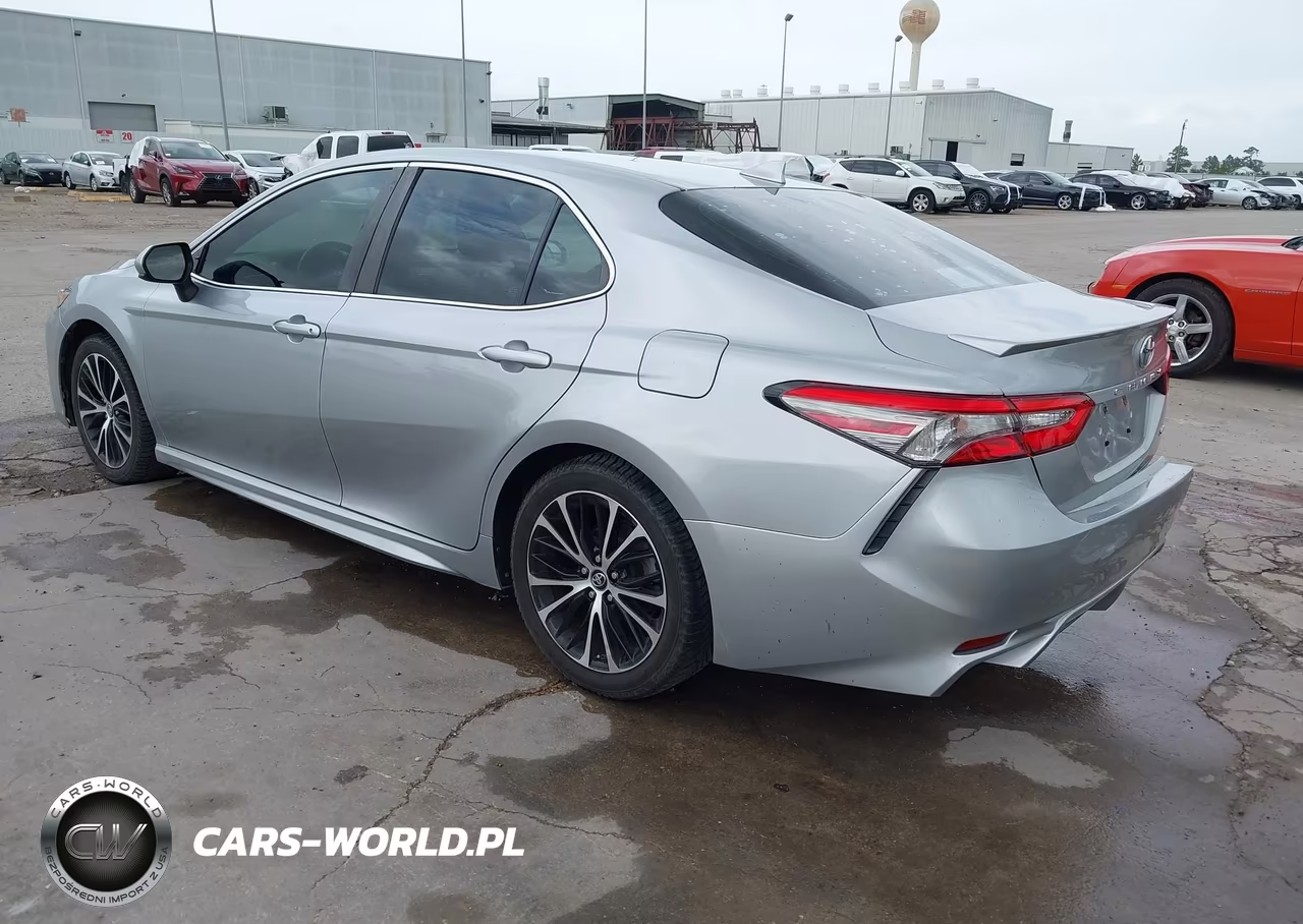 2019 Toyota Camry Se VIN:4T1B11HK9KU207477 - 3