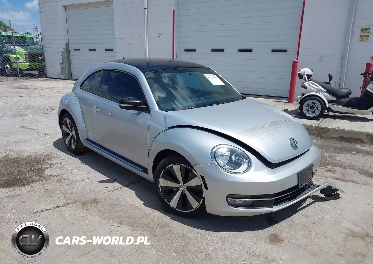 2012 Volkswagen Beetle 2.0T Turbo
