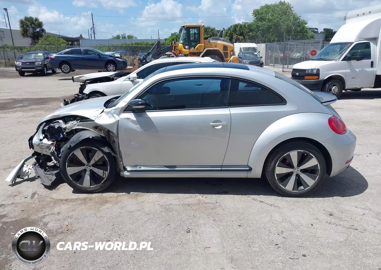 2012 Volkswagen Beetle 2.0T Turbo VIN:3VWVA7AT4CM626010 - 14