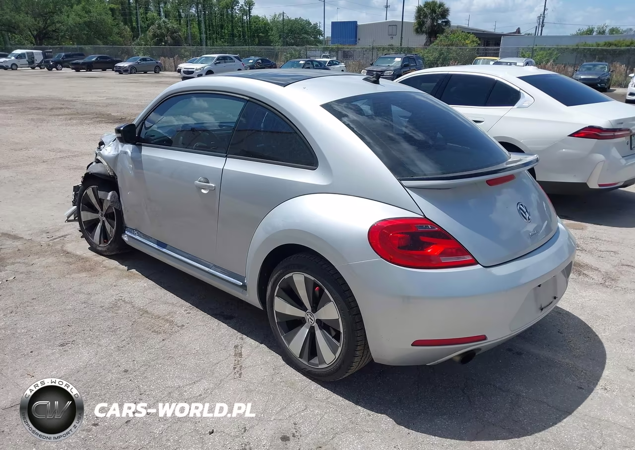 2012 Volkswagen Beetle 2.0T Turbo VIN:3VWVA7AT4CM626010 - 3