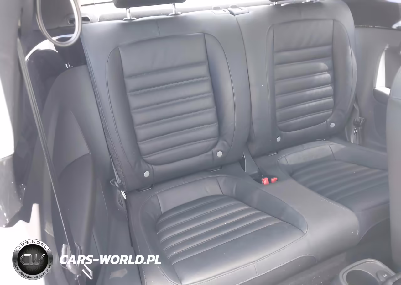2012 Volkswagen Beetle 2.0T Turbo VIN:3VWVA7AT4CM626010 - 8