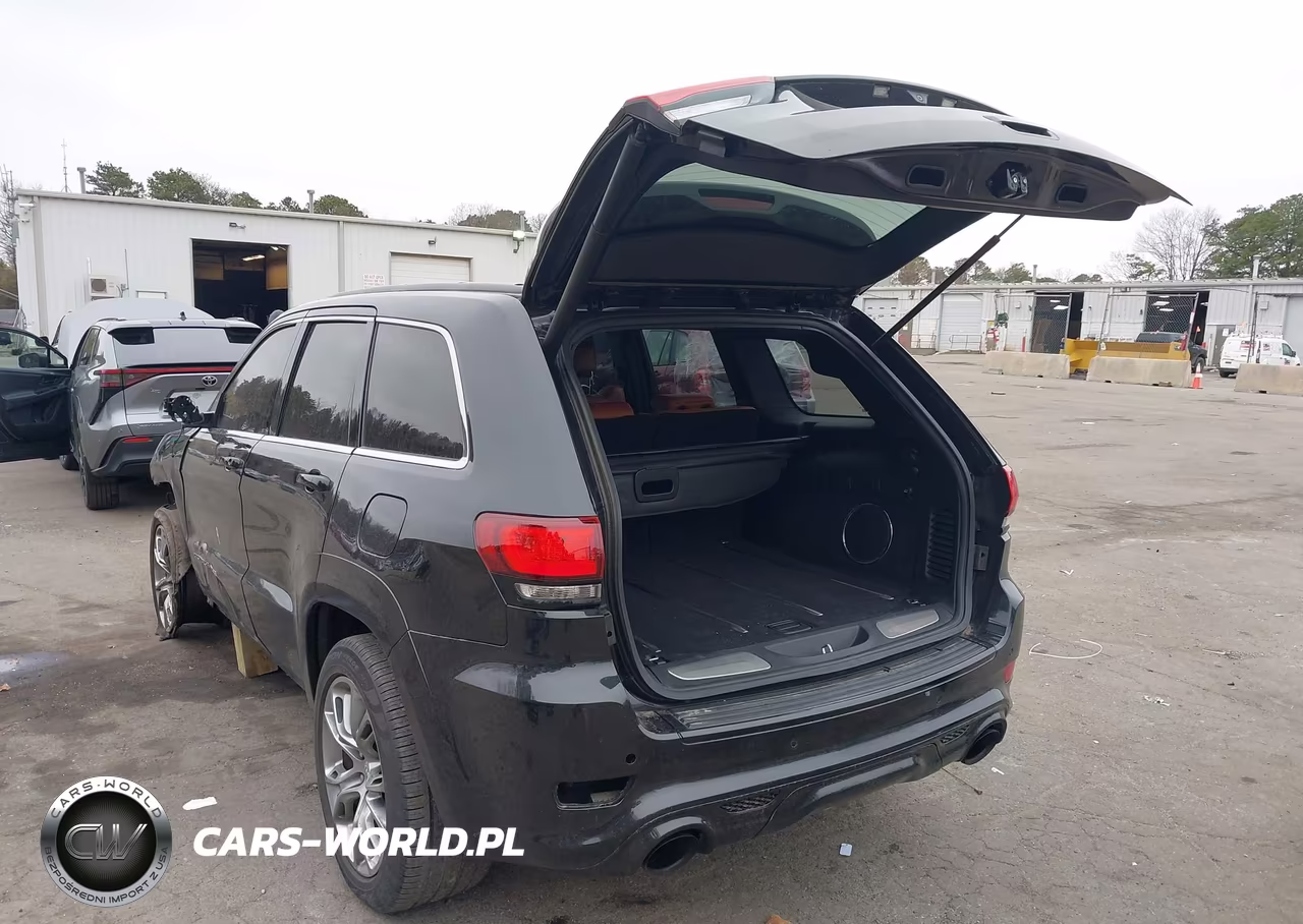 2014 Jeep Grand Cherokee Srt8 VIN:1C4RJFDJ1EC450398 - 3