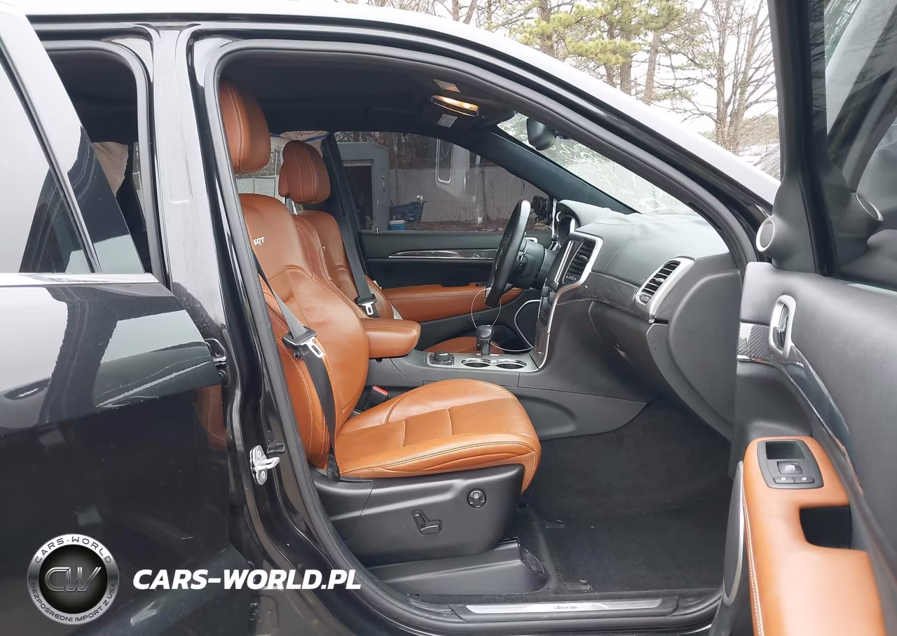 2014 Jeep Grand Cherokee Srt8 VIN:1C4RJFDJ1EC450398 - 5