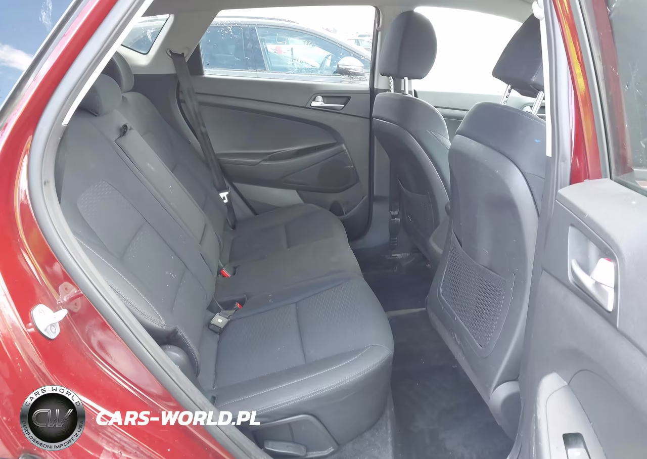 2019 Hyundai Tucson Value VIN:KM8J3CA41KU076719 - 8