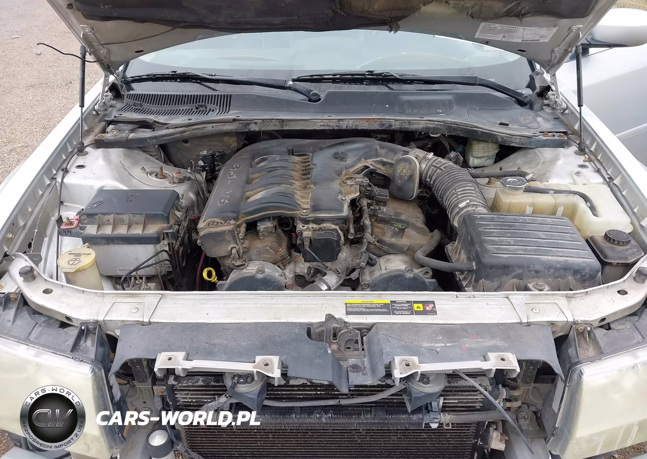 2005 Chrysler 300 Touring VIN:2C3AA53G05H141634 - 10