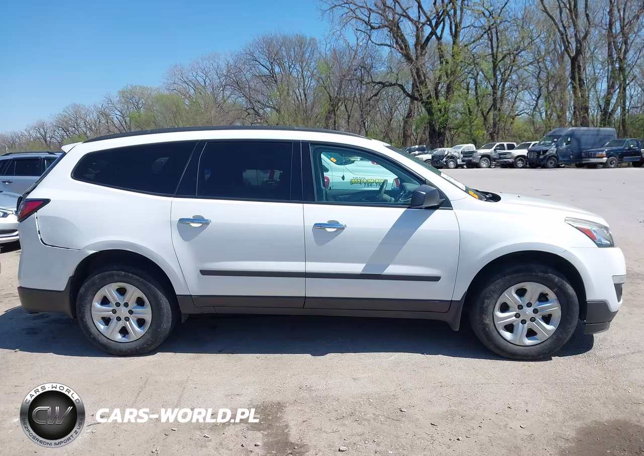 2017 Chevrolet Traverse Ls VIN:1GNKVFEDXHJ243062 - 14
