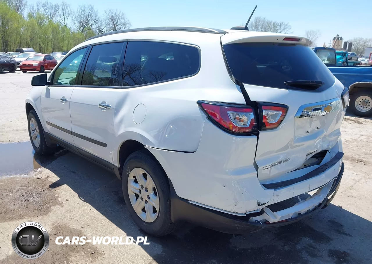2017 Chevrolet Traverse Ls VIN:1GNKVFEDXHJ243062 - 3