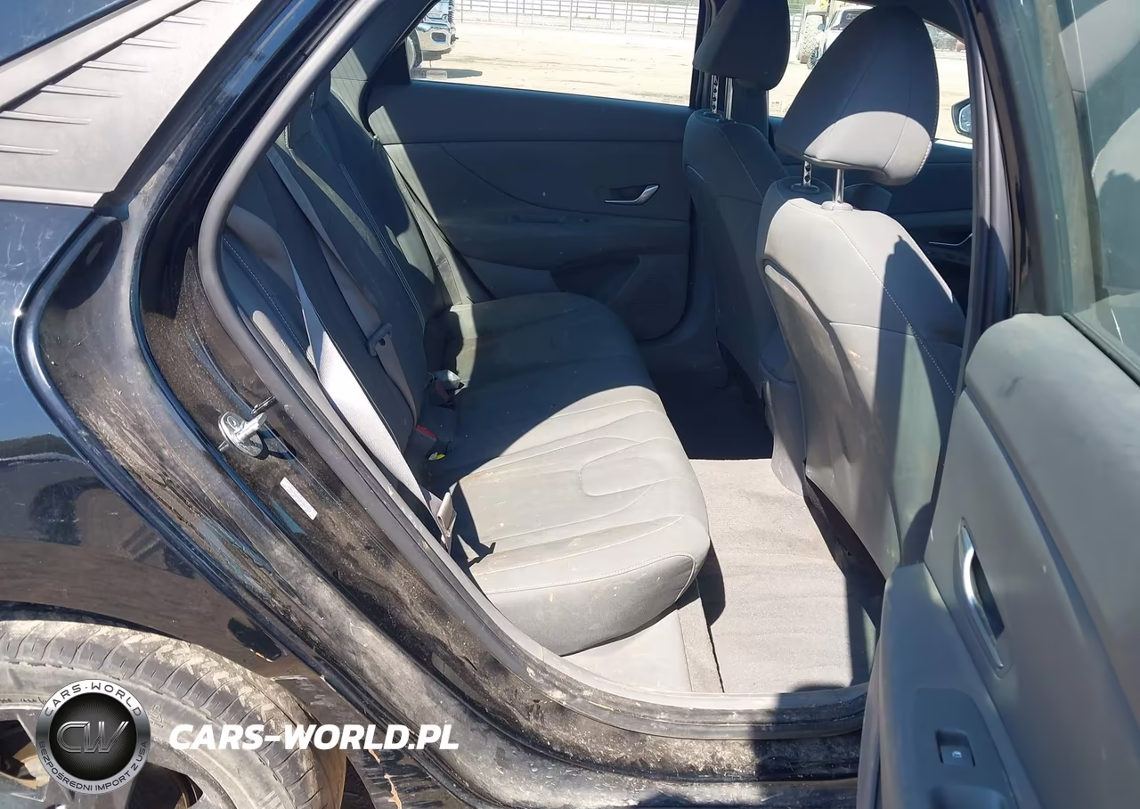 2023 Hyundai Elantra Sel VIN:KMHLM4AG5PU452822 - 8