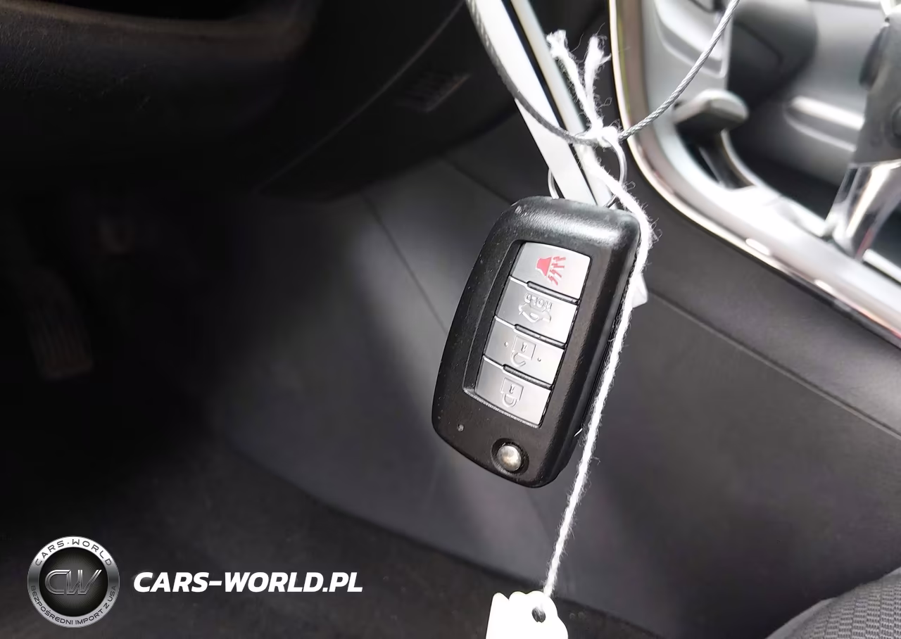 2015 Nissan Sentra S VIN:3N1AB7AP3FY378754 - 11
