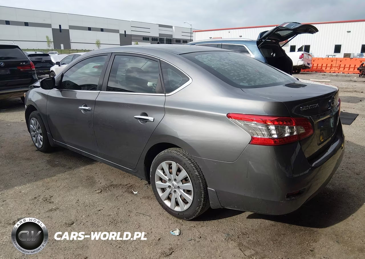 2015 Nissan Sentra S VIN:3N1AB7AP3FY378754 - 3