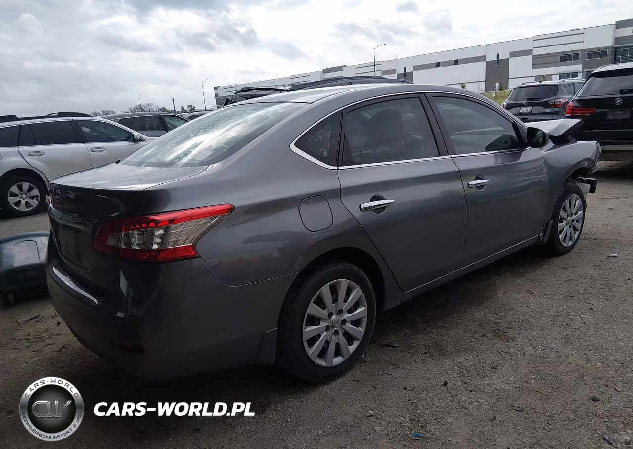 2015 Nissan Sentra S VIN:3N1AB7AP3FY378754 - 4