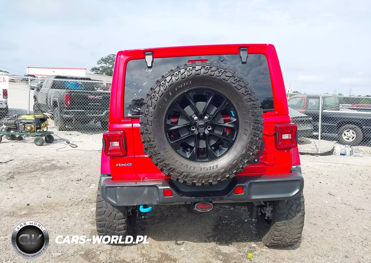 2022 Jeep Wrangler 4Xe Unlimited Sahara 4X4 VIN:1C4JJXP66NW214077 - 16