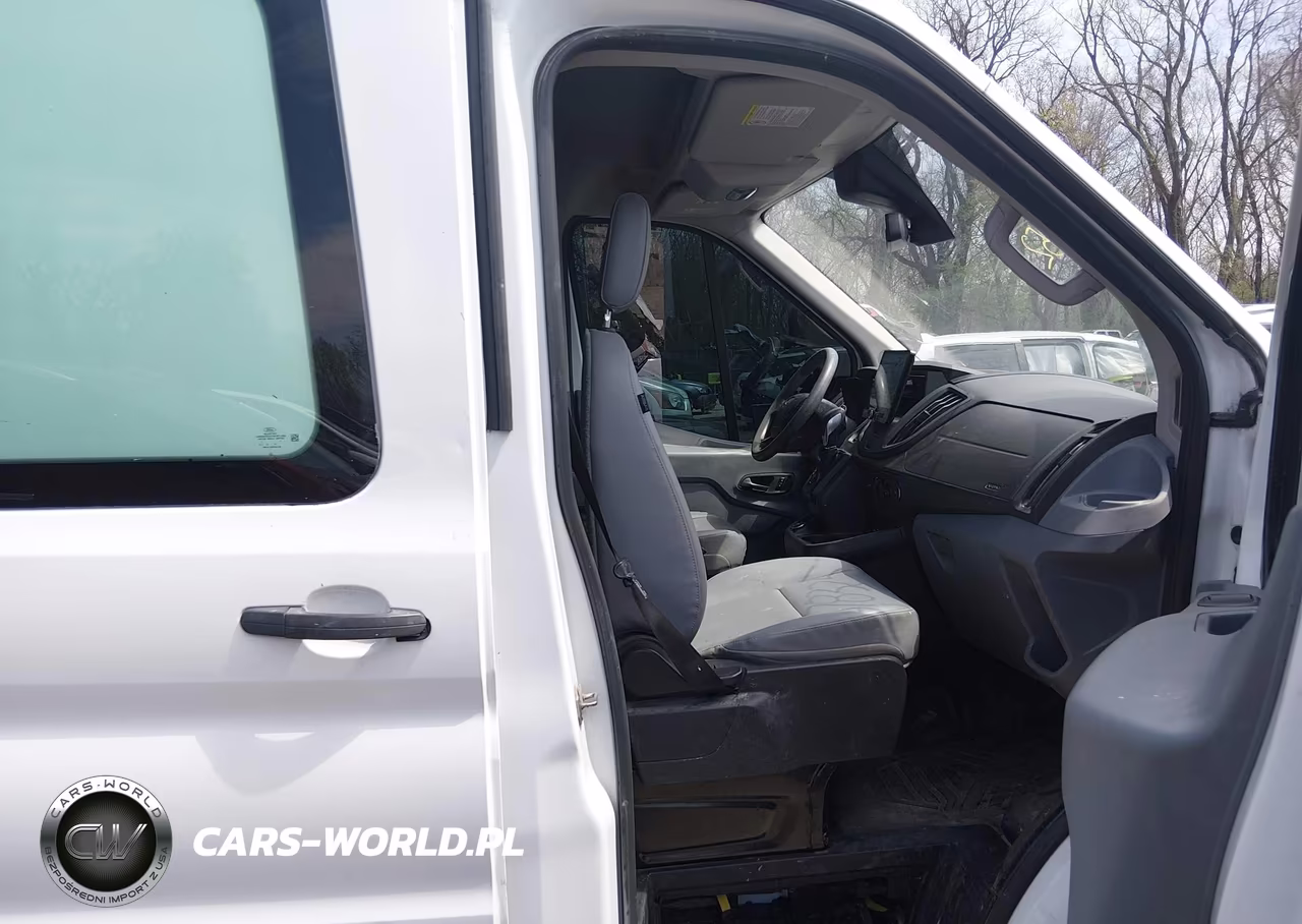 2017 Ford Transit-250 VIN:1FTYR2CMXHKB33822 - 5