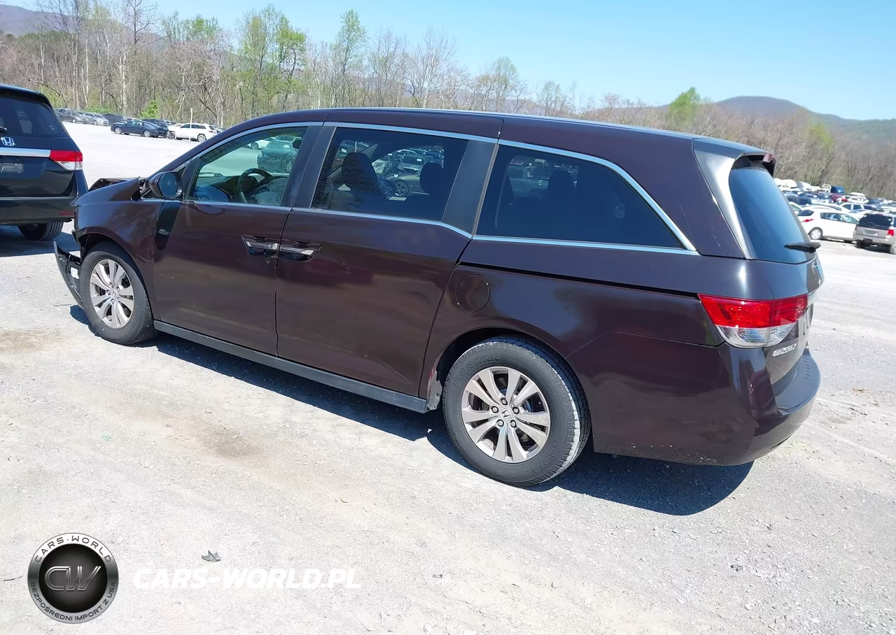 2015 Honda Odyssey Ex VIN:5FNRL5H46FB089084 - 3