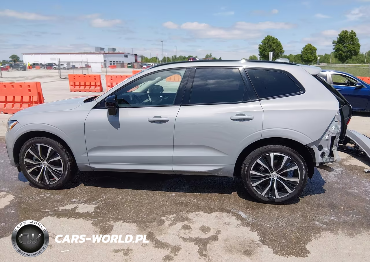 2025 Volvo Xc60 B5 Plus VIN:YV4M12RC1S1182759 - 15