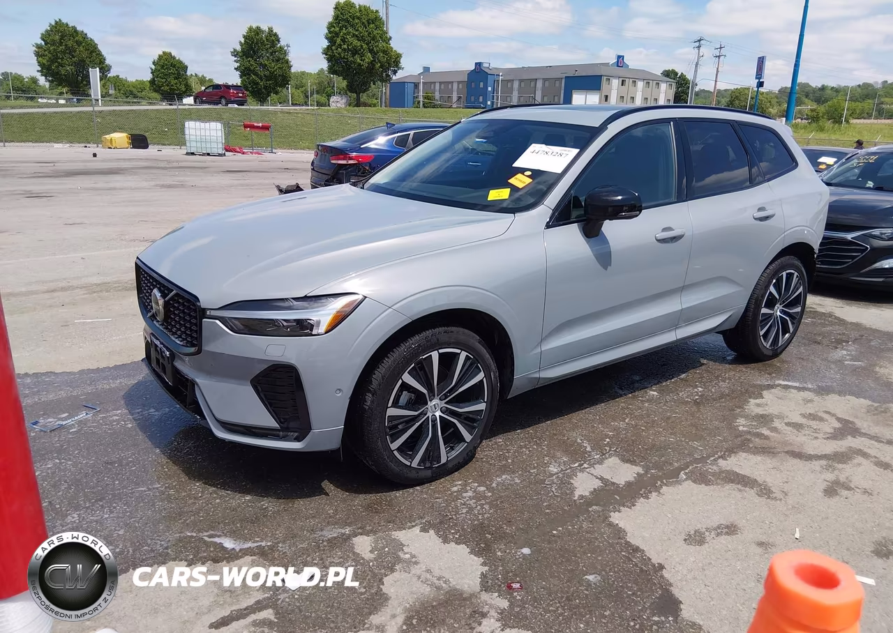 2025 Volvo Xc60 B5 Plus VIN:YV4M12RC1S1182759 - 2