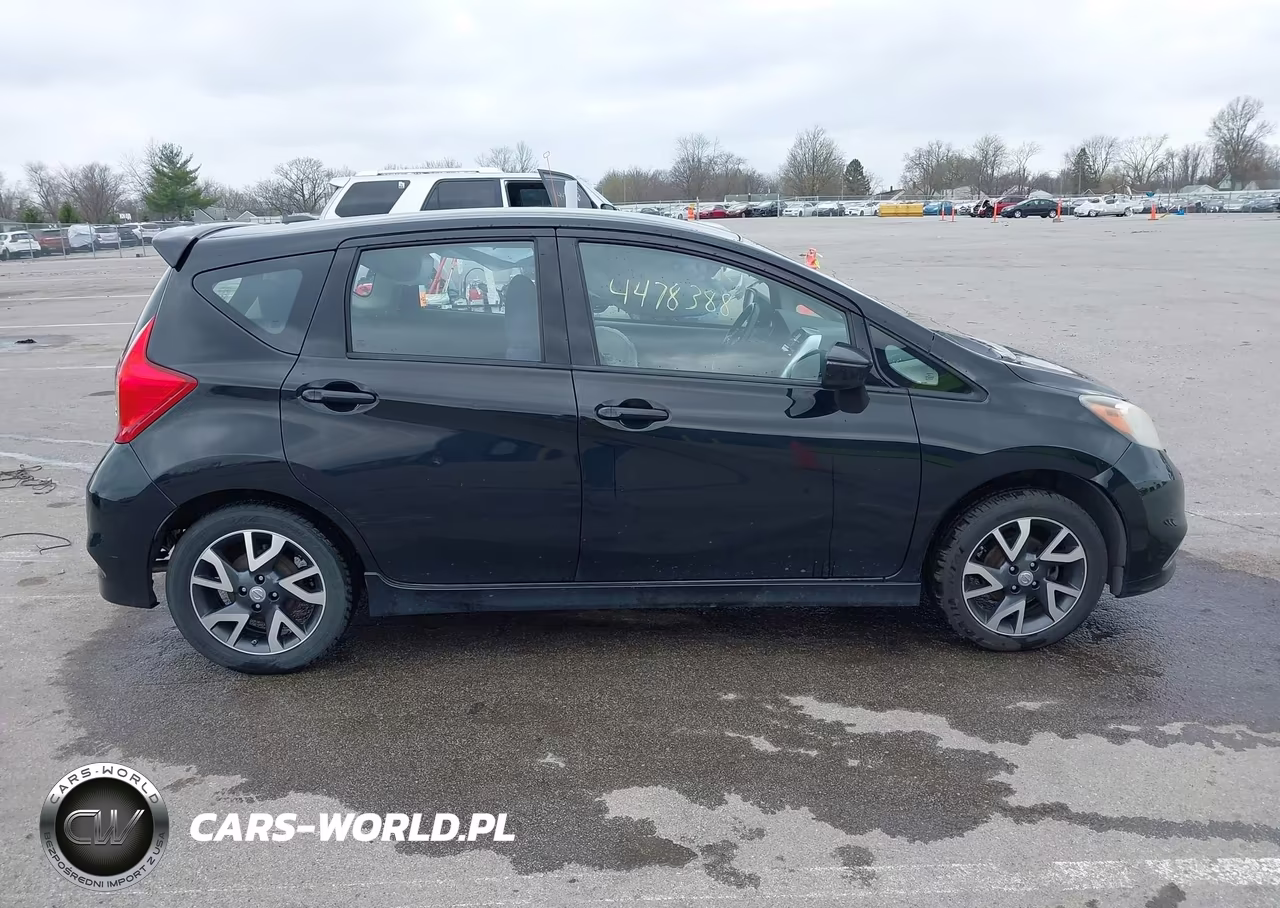 2015 Nissan Versa Note Sr VIN:3N1CE2CP2FL428220 - 13