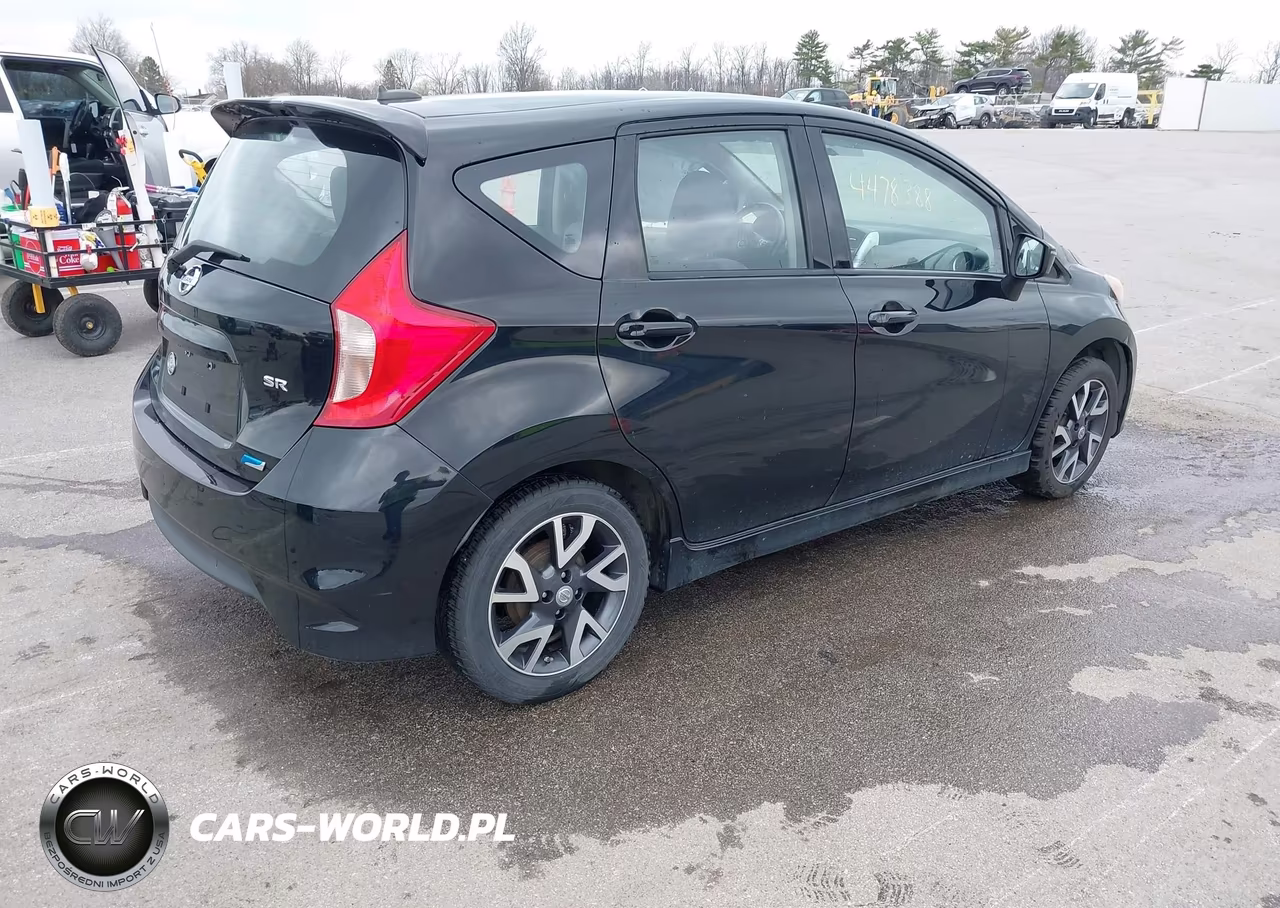 2015 Nissan Versa Note Sr VIN:3N1CE2CP2FL428220 - 4