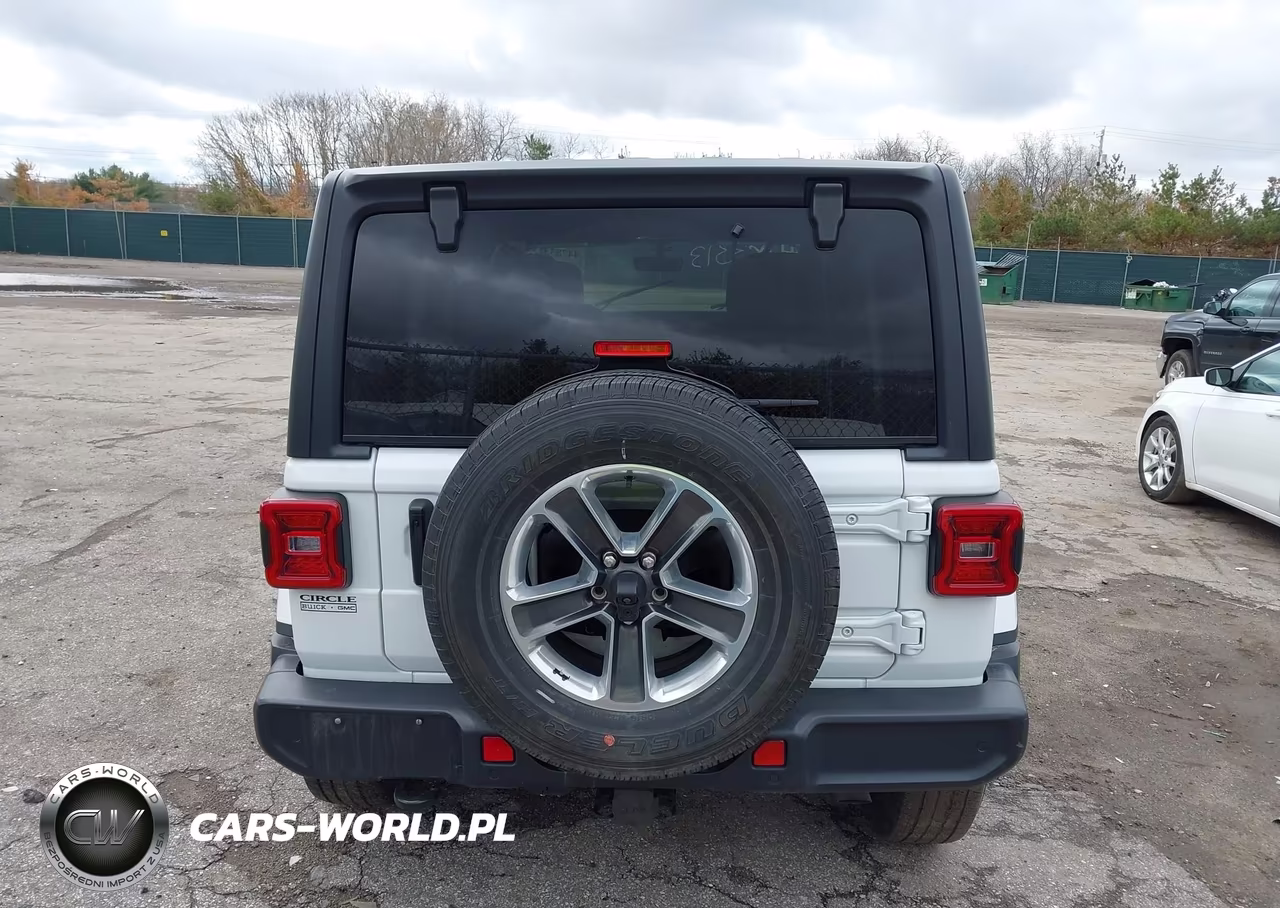 2021 Jeep Wrangler Unlimited Sahara VIN:1C4HJXEN4MW865490 - 16
