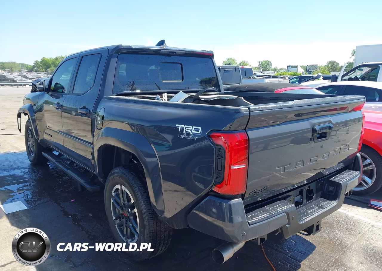 2026 Toyota Tacoma Trd Sport VIN:3TMLB5JN2TM221552 - 3