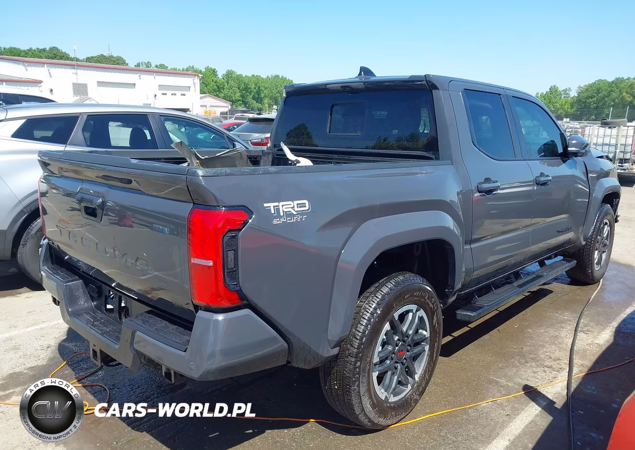 2026 Toyota Tacoma Trd Sport VIN:3TMLB5JN2TM221552 - 4