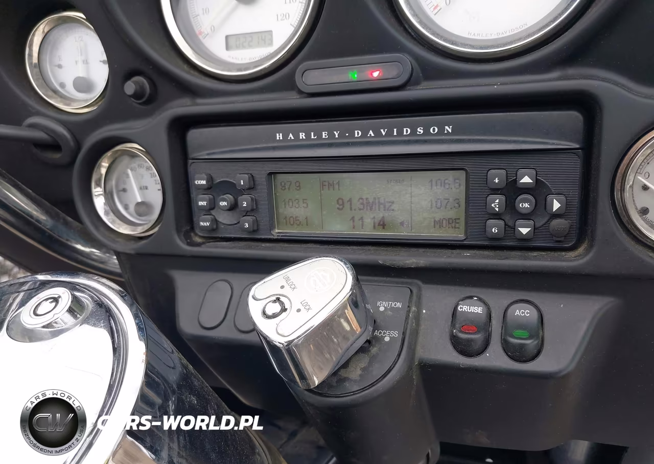 2007 Harley-Davidson Flhx VIN:1HD1KB4117Y717157 - 11
