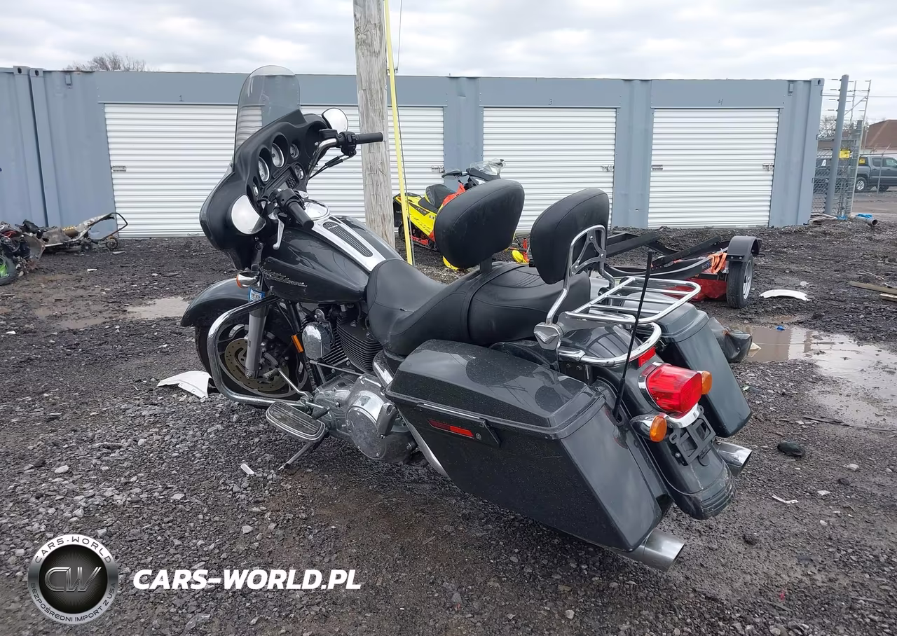 2007 Harley-Davidson Flhx VIN:1HD1KB4117Y717157 - 3
