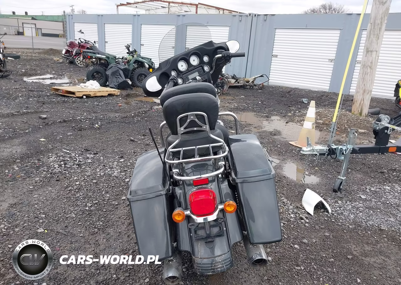 2007 Harley-Davidson Flhx VIN:1HD1KB4117Y717157 - 6