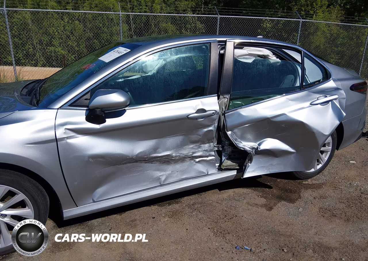 2022 Toyota Camry Le VIN:4T1C11AK1NU684357 - 6