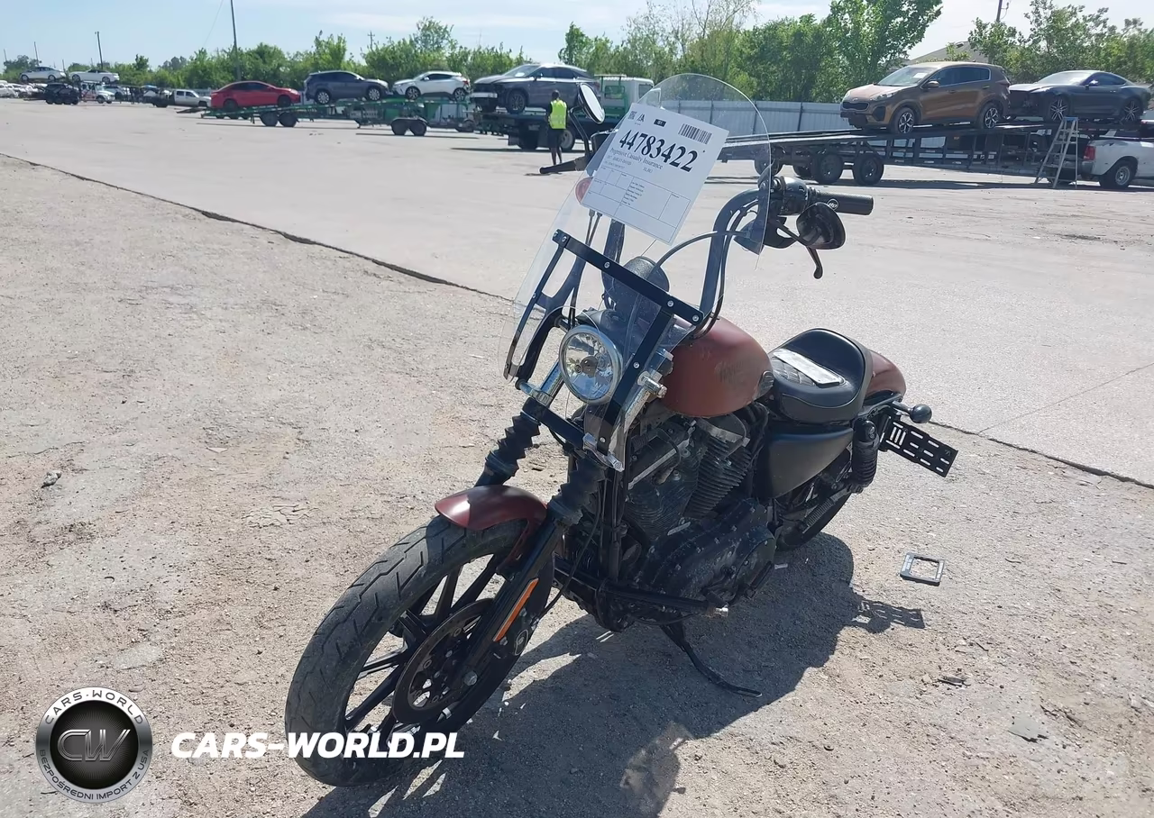 2017 Harley-Davidson Xl883 Iron 883 VIN:1HD4LE218HC407357 - 2