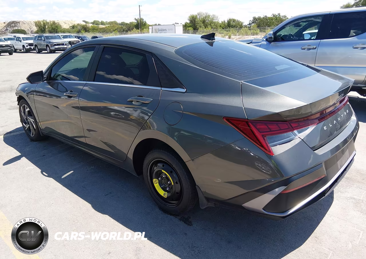 2024 Hyundai Elantra Sel VIN:KMHLS4DG6RU770811 - 3