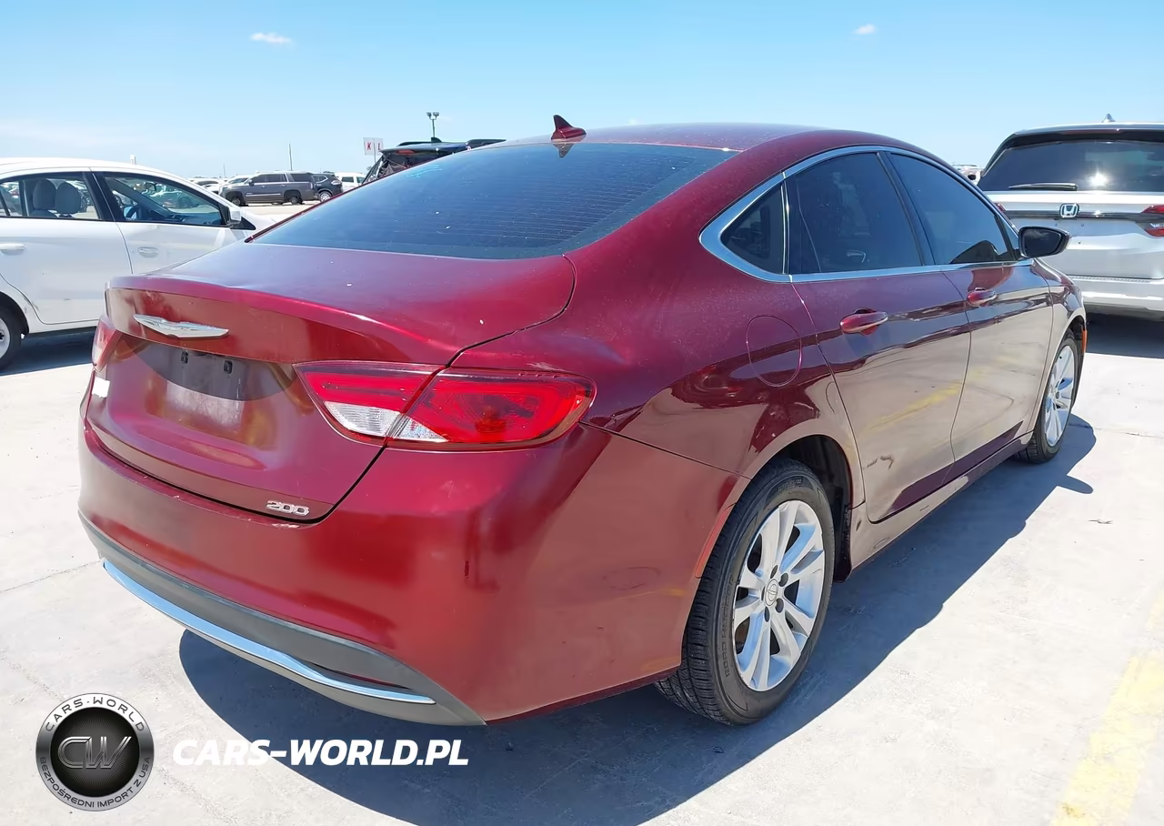 2015 Chrysler 200 Limited VIN:1C3CCCAB6FN635424 - 4