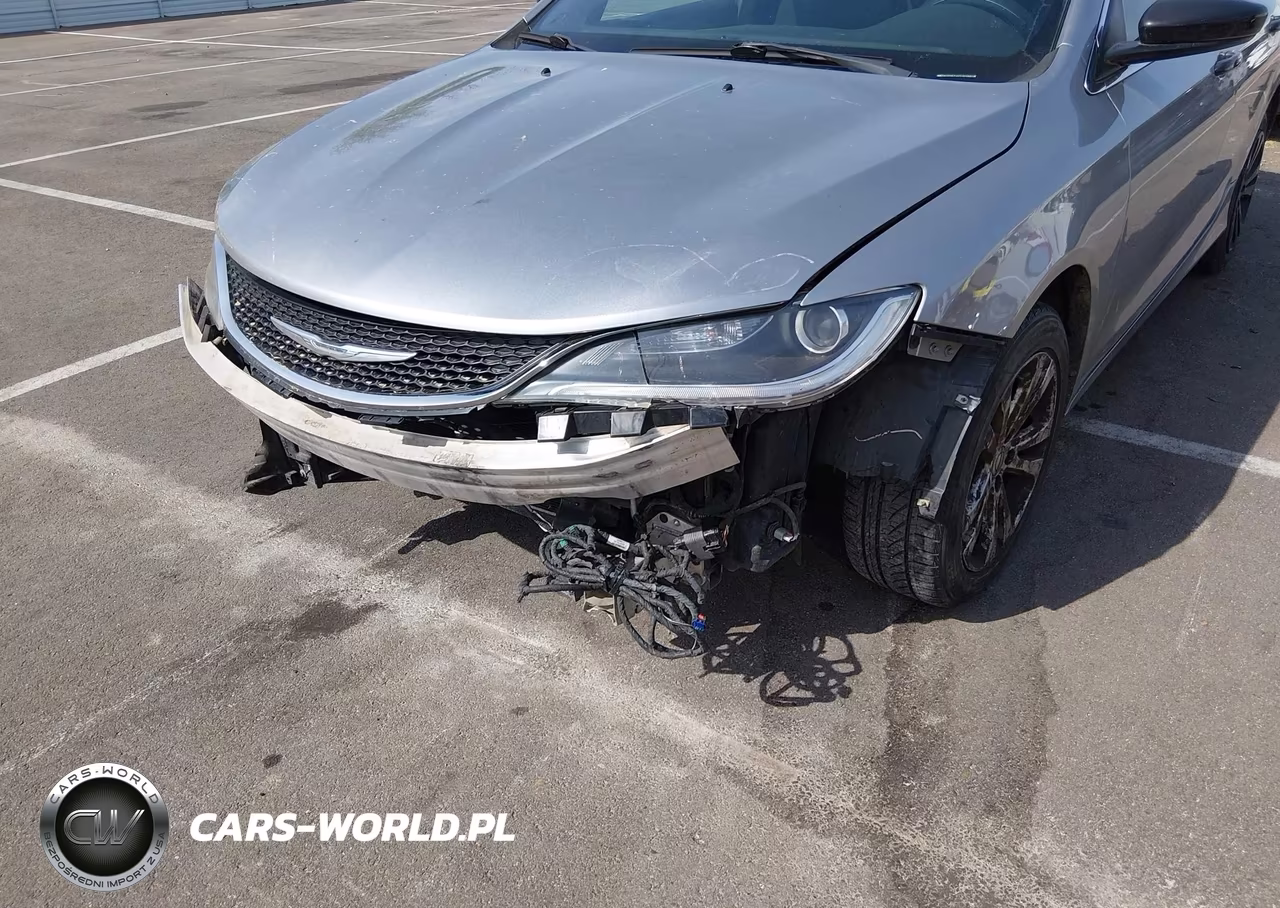 2016 Chrysler 200 Limited VIN:1C3CCCAB3GN131740 - 6