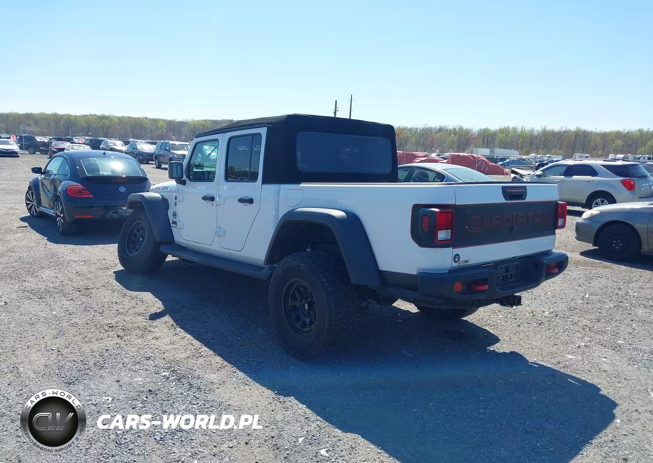 2020 Jeep Gladiator Rubicon 4X4 VIN:1C6JJTBG4LL135697 - 3