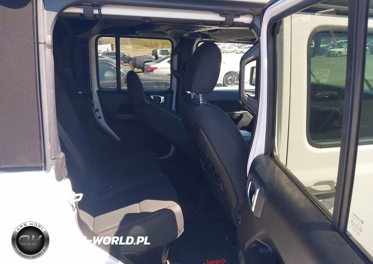2020 Jeep Gladiator Rubicon 4X4 VIN:1C6JJTBG4LL135697 - 8
