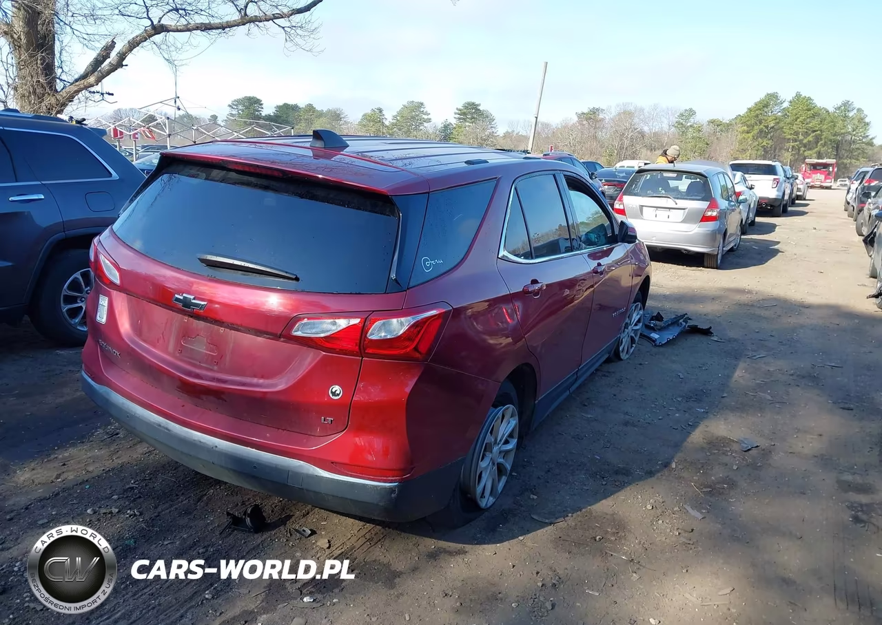 2019 Chevrolet Equinox Lt VIN:3GNAXJEV7KS669380 - 4