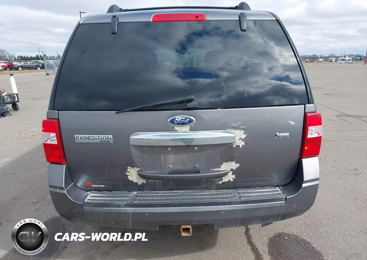 2012 Ford Expedition Limited VIN:1FMJU2A57CEF15630 - 17